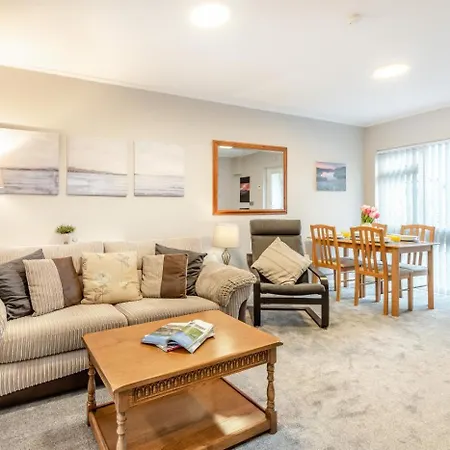 Holiday home 2 Bed In Oc-ld175